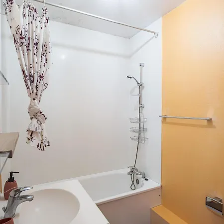 Voltaire Wolf Suite - 5 Min Hypercentre - Parking Prive Troyes Exterior photo